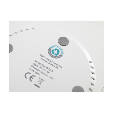 Logotrade ärikingituse foto: Carga 10 W lauavalgusti juhtmeta laadija